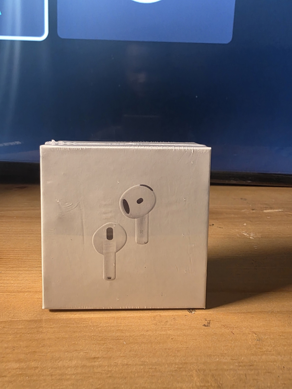 Apple White Wireless Earbuds with Charging Case